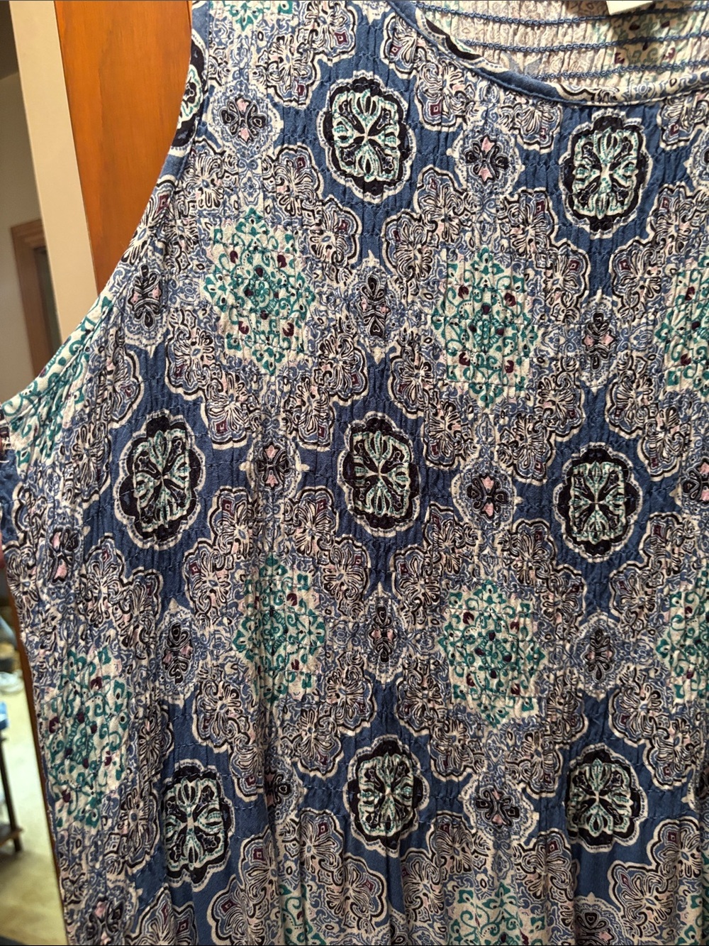 Croft & Barrow 1X Blue Paisley Smocked Midi/Maxi Dress Sleeveless Rayon - Picture 4 of 7